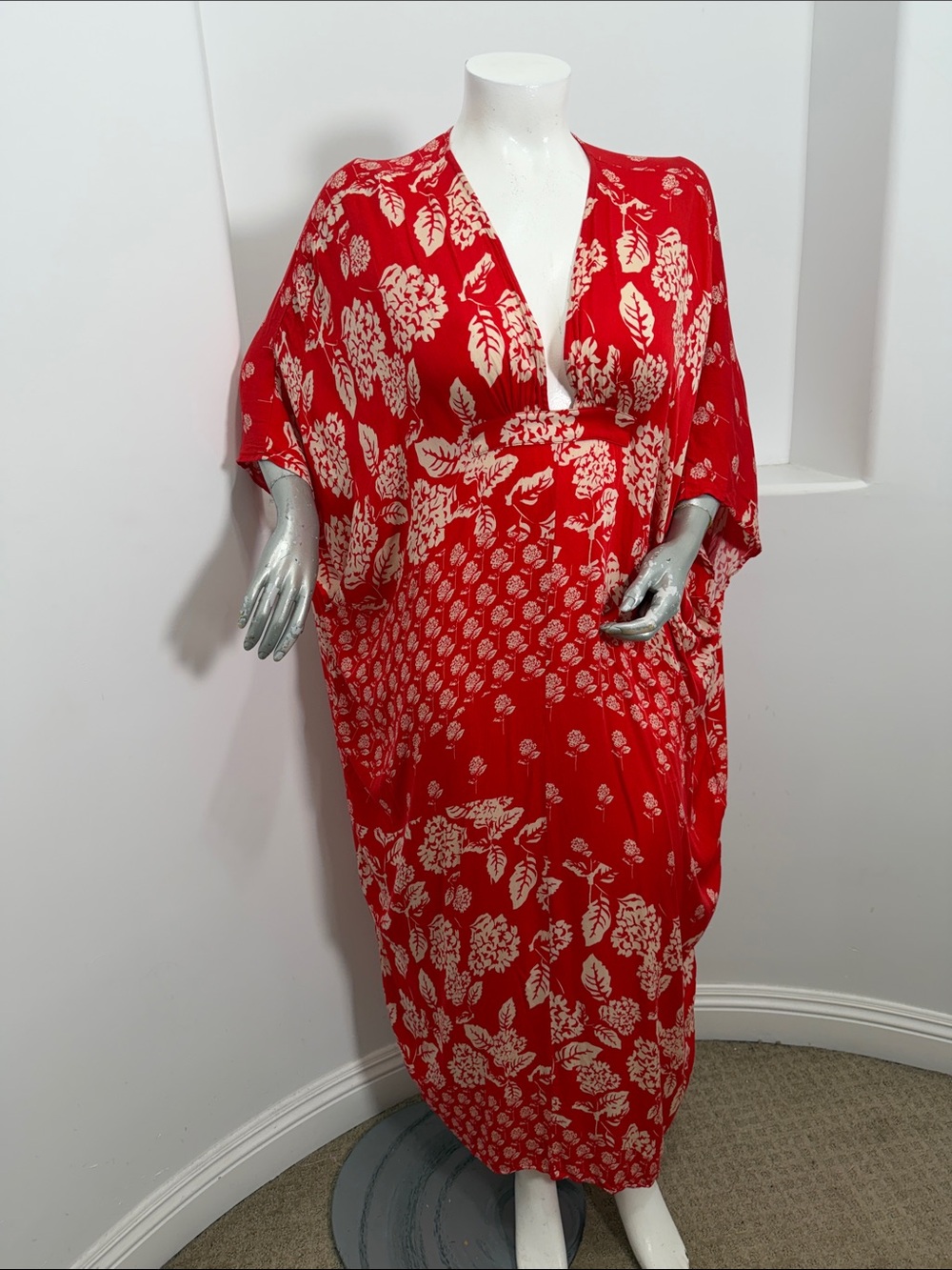 TYSA Red Cream Floral V-Neck Kaftan Maxi Dress  Resortwear Loungewear Size 2/3